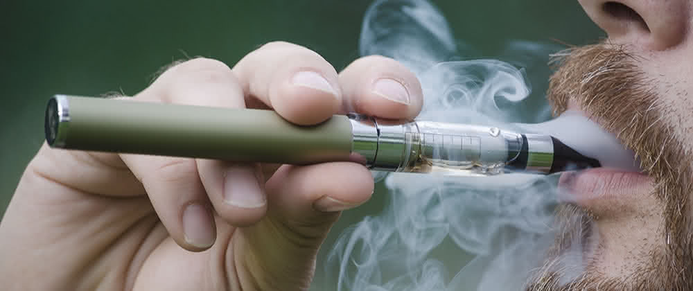 Mar How safe and healthy the electronic cigarettes are?